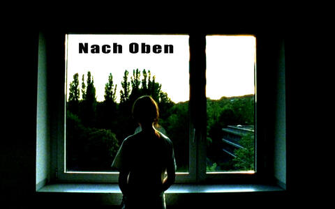 Nach Oben