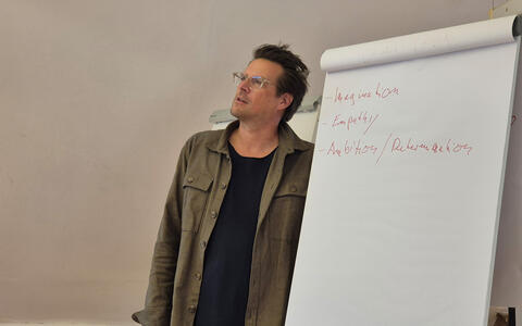 jan martin scharf ifs filmschule professor serial storytelling