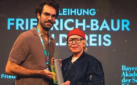 Verleihung des Friedrich-Baur-Goldpreises an Alexander Conrads 
