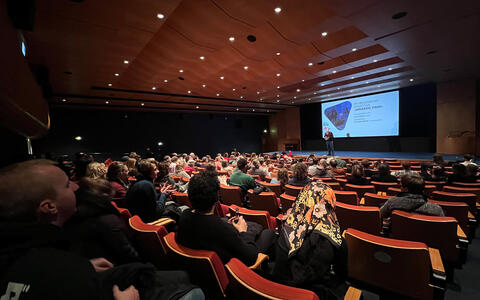 ifs-Begegnung: Edimotion mit »Jurassic Park« und Editorin Gesa Jäger filmschule