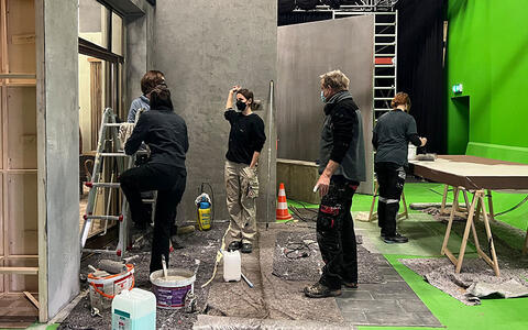 Oberflächen gestalten mit Achim Reiman (Set Painter)