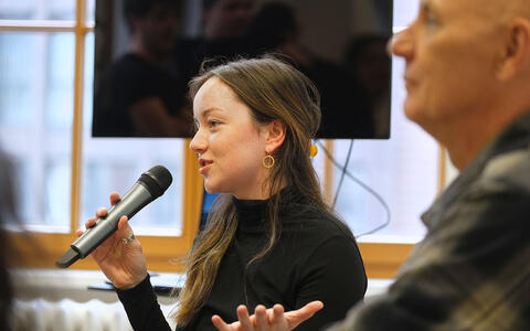 Alumna Franziska Wieden spricht über ihre Projekte als Producerin