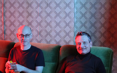 Die Schauspieler Philipp Neubauer und Markus Friedmann