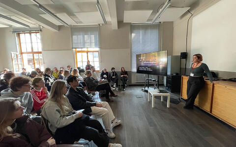 Serial Storytelling mal anders: Creating »Science Cops – the Series«: Lecture mit Absolventin Marina Cardozo