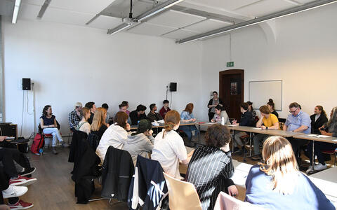 Creative Writing: Schreibwerkstatt mit Absolventin Theresa Wessel
