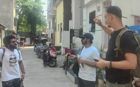 Szenenbild-Absolvent Florian Trautmann zu Gast am FTII (Film and Television Institute of India) in Pune, Indien.