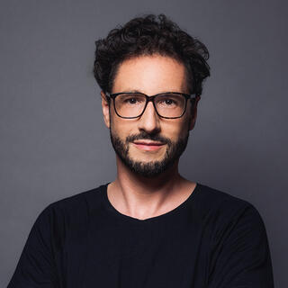 Portraitfoto Felix Hassenfratz