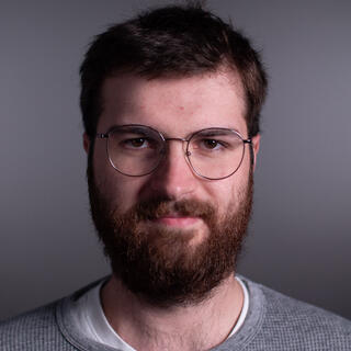 Portraitfoto Florian Paul Chlubek